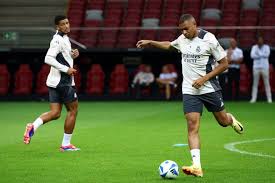 联赛中几乎 联赛中几乎